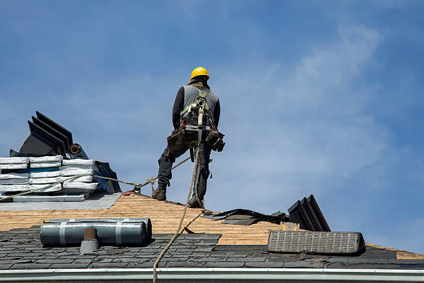 Professional Emergency Roof Repair technician working in Hood River, OR